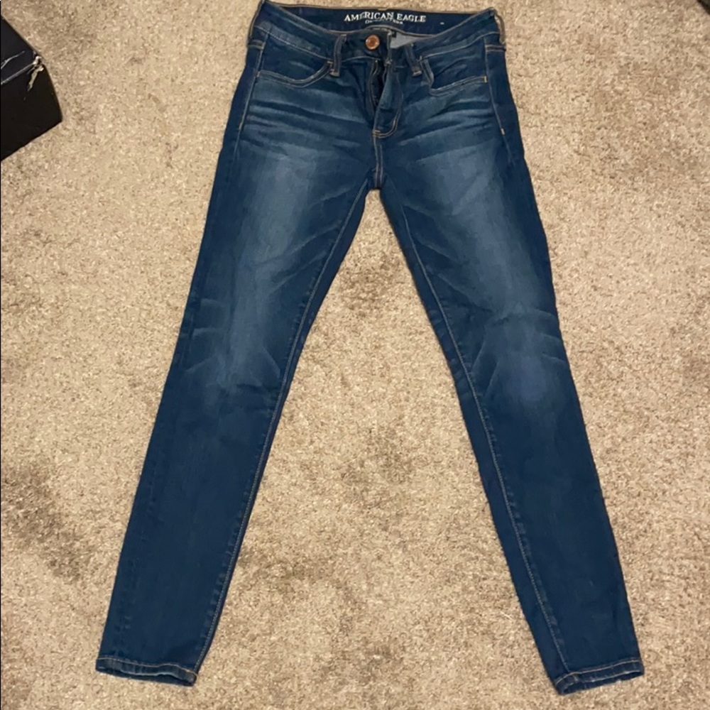 AE Low-Rise Super Stretch Jeggings